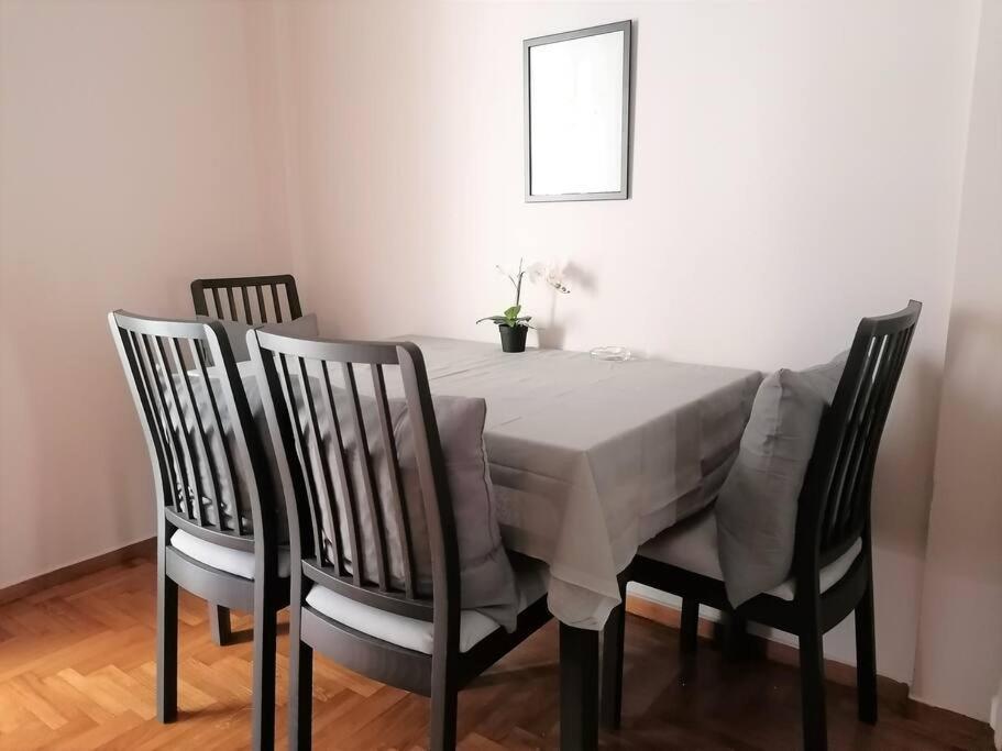 Koukaki Cozy Apartment 5 Minutes To Metro Athens Exterior photo