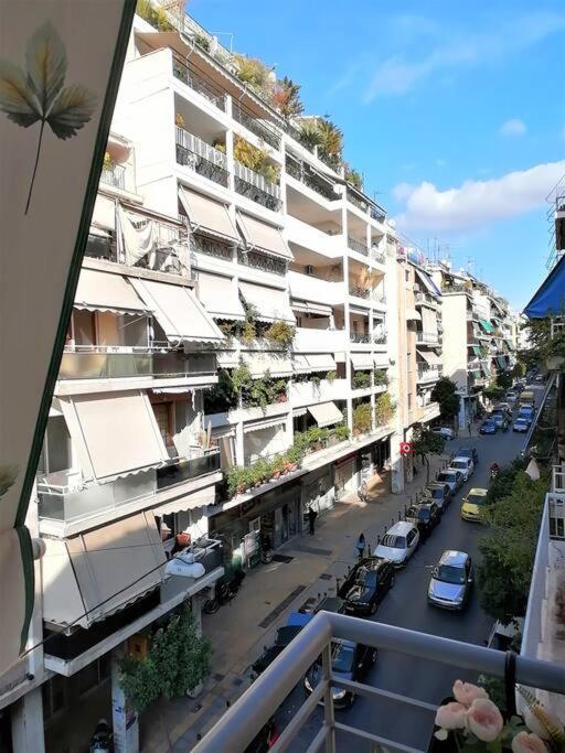 Koukaki Cozy Apartment 5 Minutes To Metro Athens Exterior photo